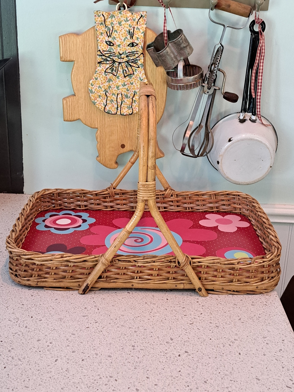 Vintage,  60's  Rattan & Bamboo Serving Tray  Pink Floral Liner